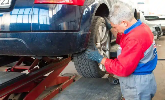 auto repair shop, repair, lifting platform