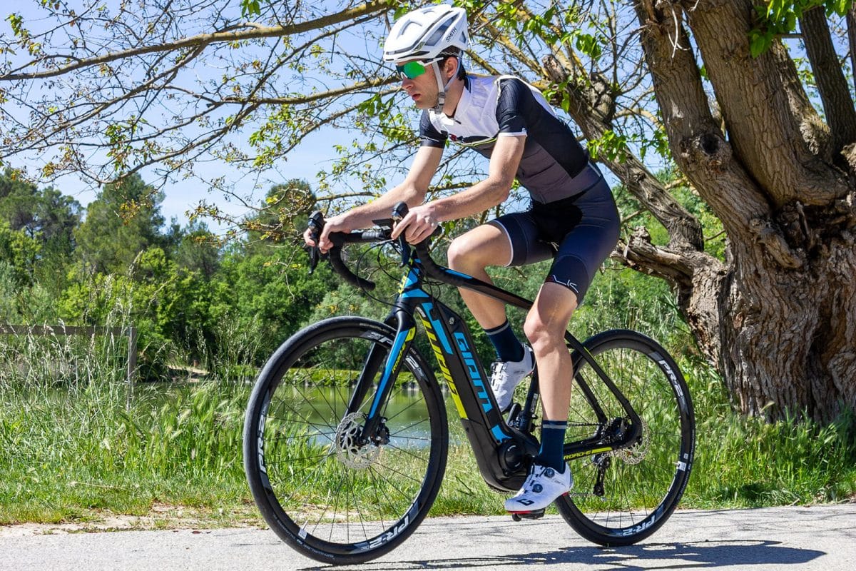 Vélo de route électrique