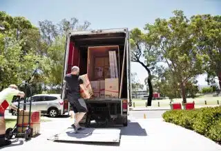 camionnettes de déménagement