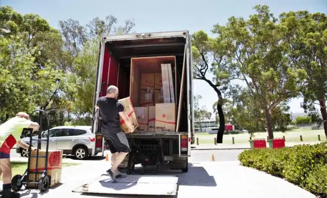 camionnettes de déménagement