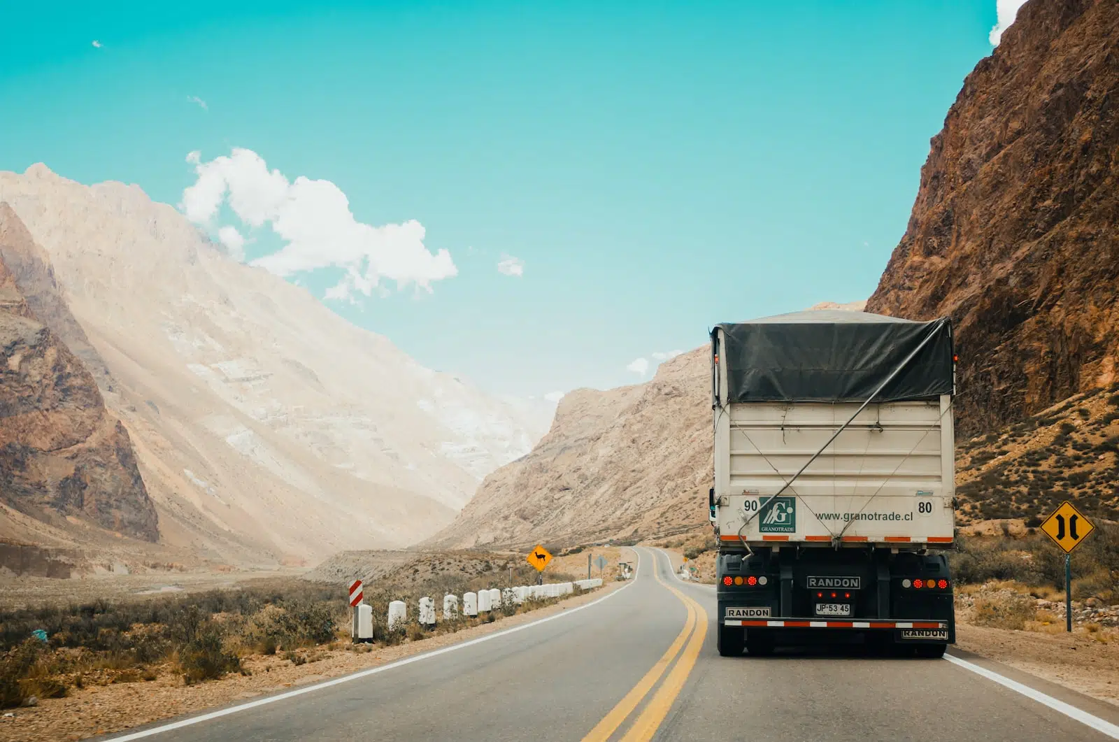 Comment louer un camion 12m3 sur Autocito ?